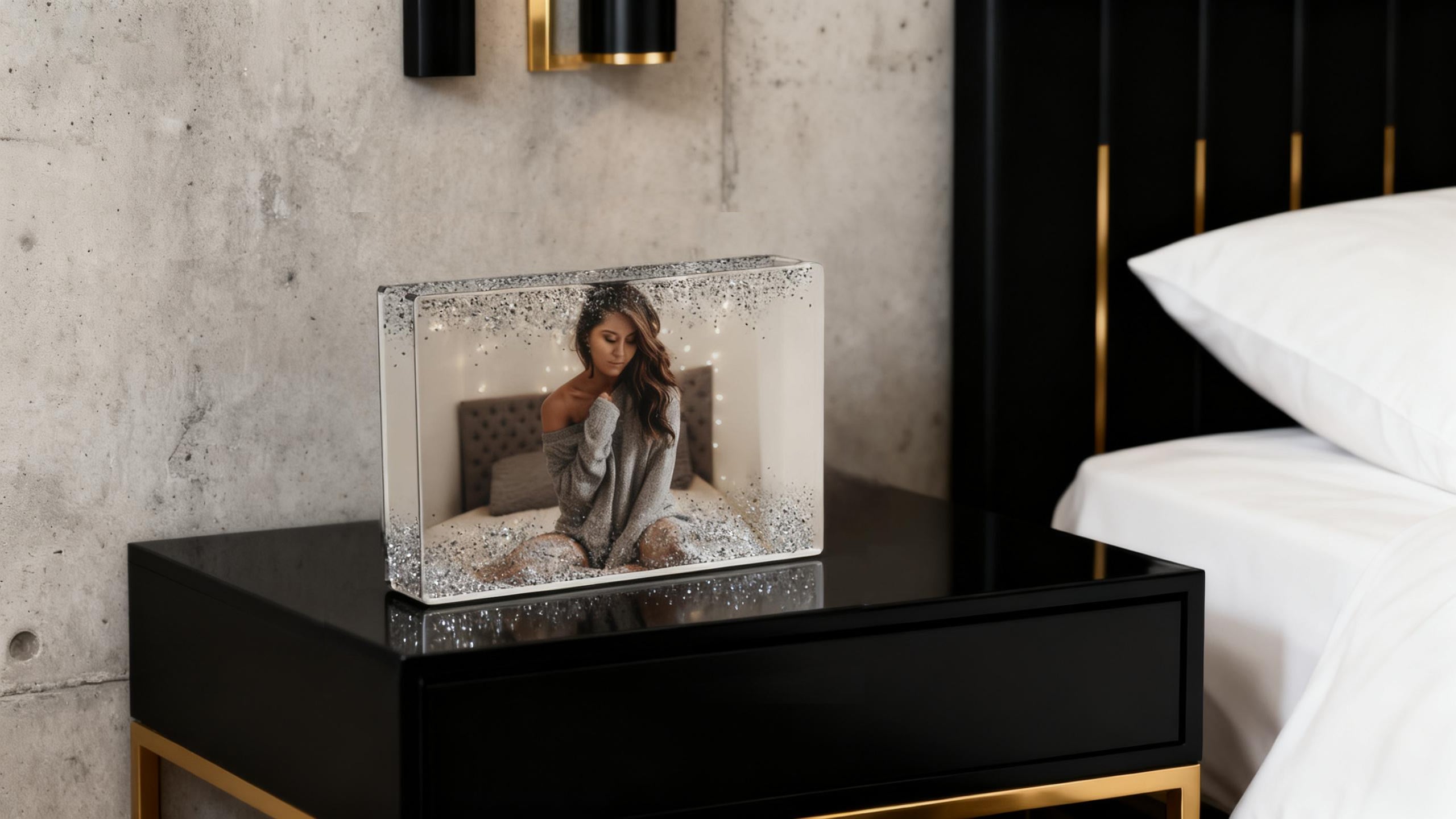 Snow Globe Picture Frame 4x6